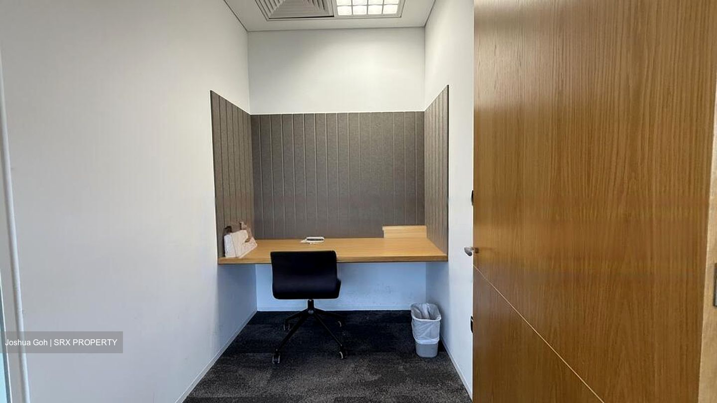 WOODLANDS MRT STATION (TE2) (D25), Office #463454201